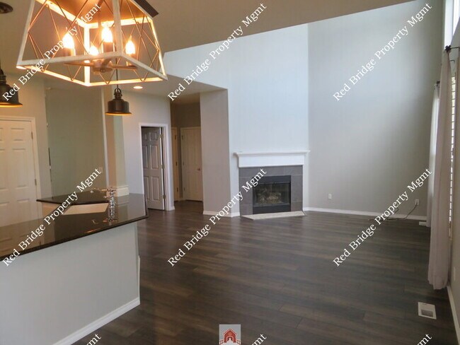 Building Photo - 18385 SW Swanstrom Dr