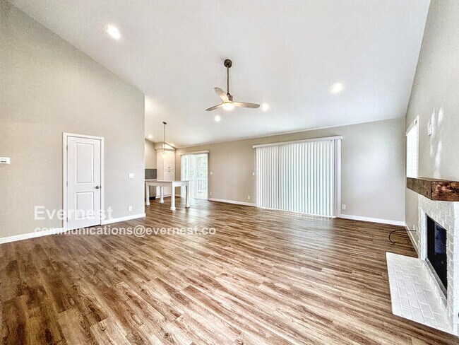 Building Photo - 33751 Alcazar Dr