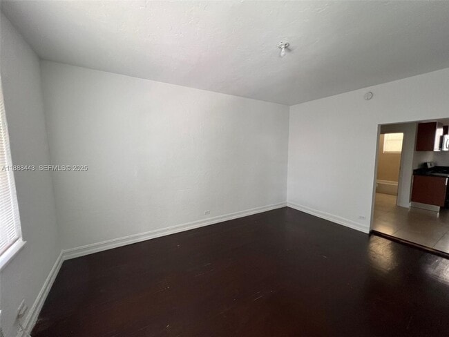 Building Photo - 500 14th St