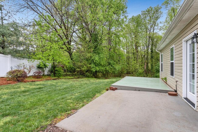 Building Photo - 1692 Preston Woods Dr