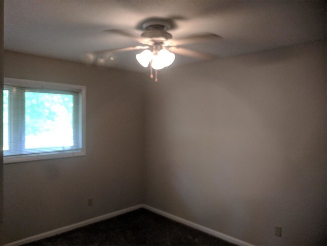 Building Photo - 3807 Pembrook Ct