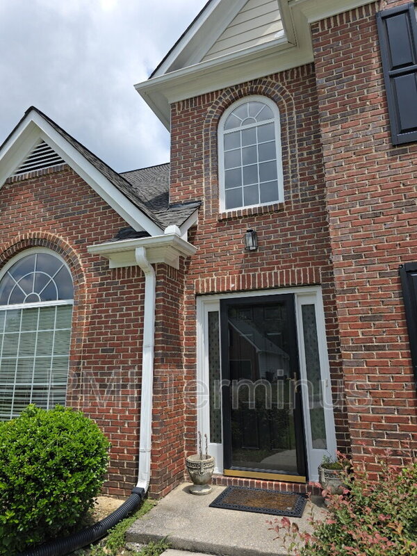 Building Photo - 6122 Farmwood Way SE