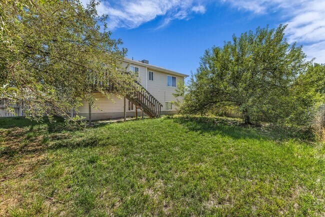 Building Photo - 68 S 1700 W