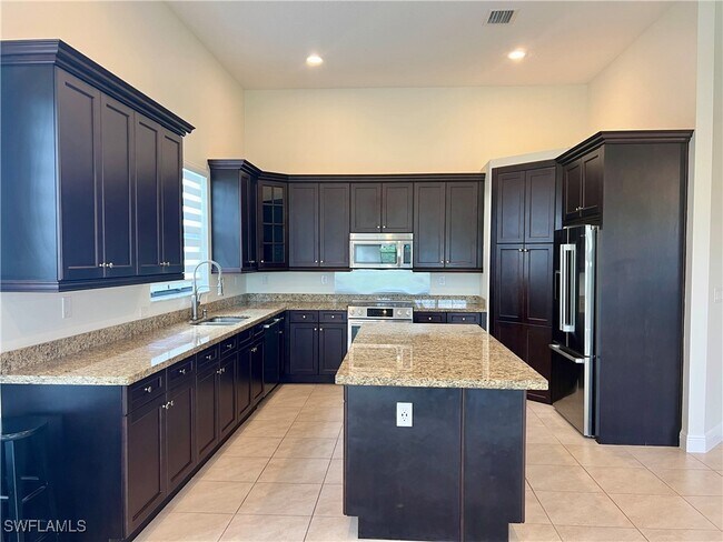 Building Photo - 5226 Ferrari Ave