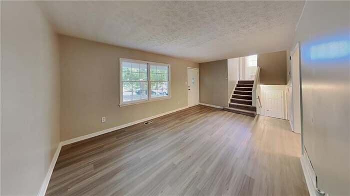 Building Photo - 321 Tarragon Way SW