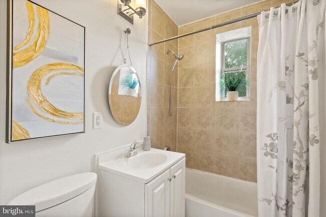 Building Photo - 5401 9th St NW