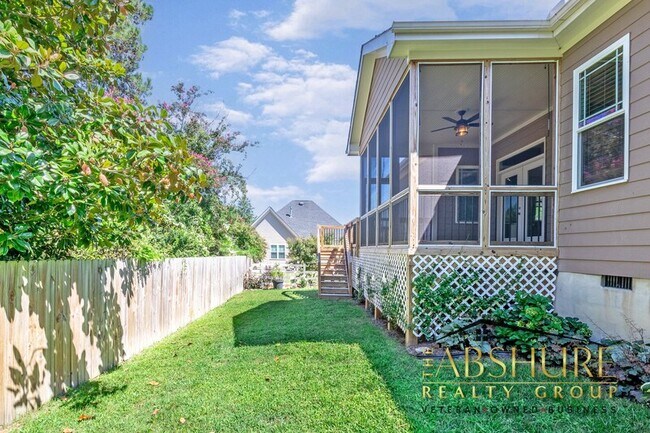 Building Photo - 109 Buck Johnson St