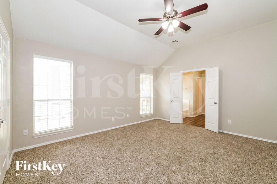 Building Photo - 1528 NW 179th St