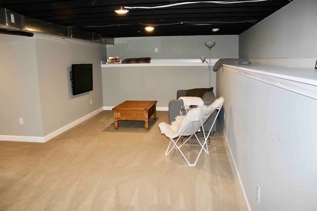 Building Photo - 1304 N Broadway Ave