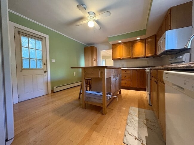 Building Photo - 11 Franklin St