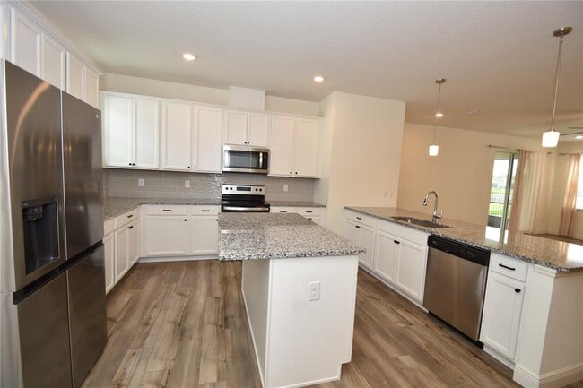 Building Photo - 59 Oakleaf Way