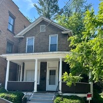 Building Photo - 626 Baldwin St