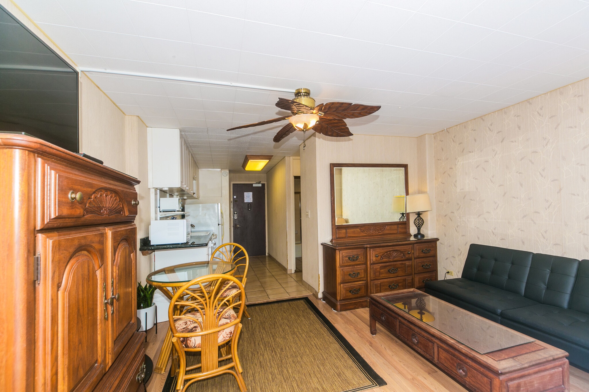 Dining Table, Dresser - 1765 Ala Moana Blvd