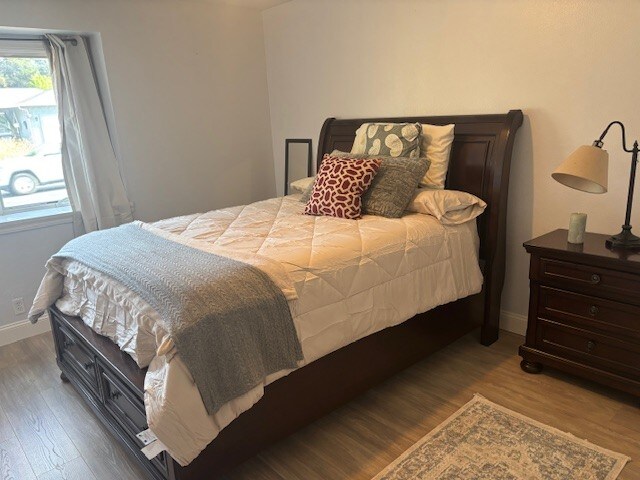 Building Photo - 3845 Madeira Way