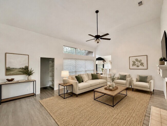 Building Photo - 8215 Sean Park Ct