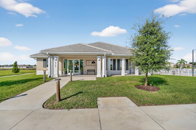 Building Photo - 6580 Canterbridge Dr