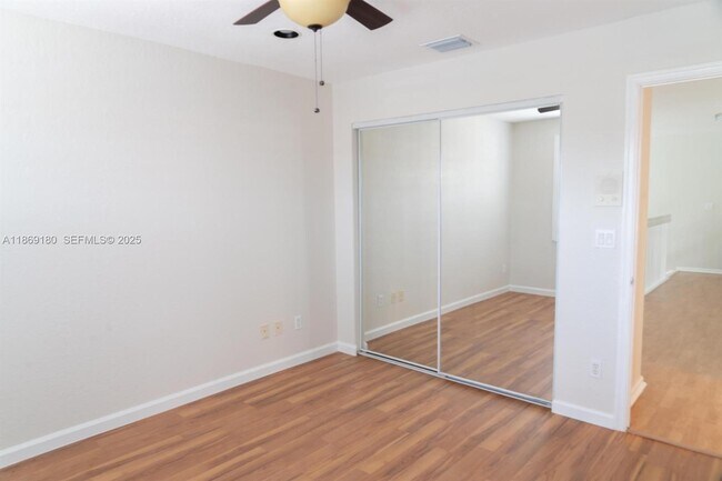 Building Photo - 3547 SW 175th Ave