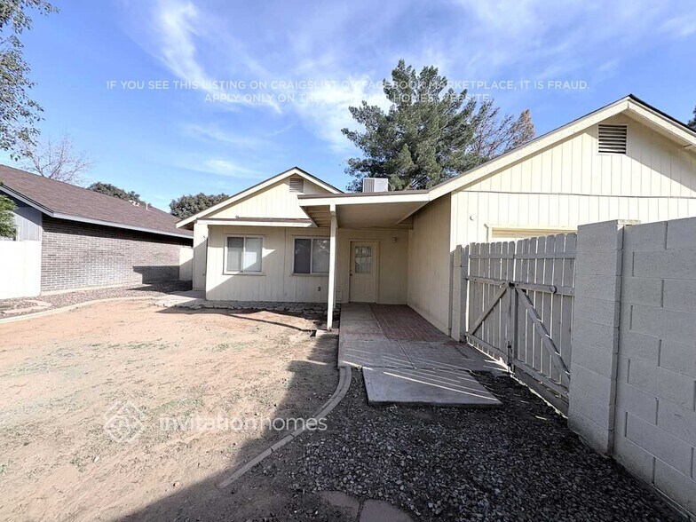 Building Photo - 222 N Heritage Dr