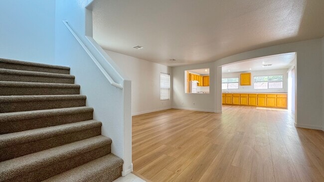 Building Photo - 6176 Windmill Island Ave