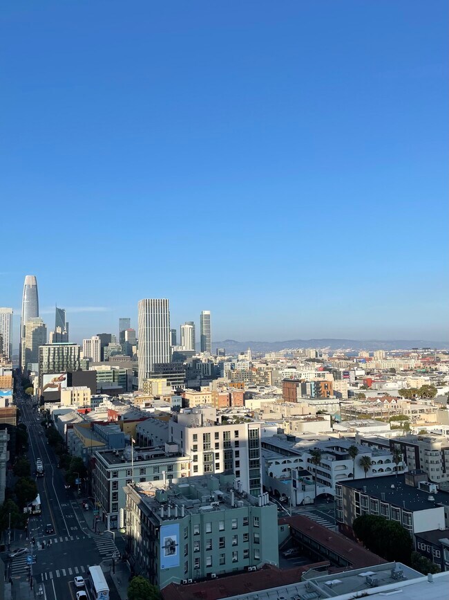 Master bedroom view - 1160 Mission St