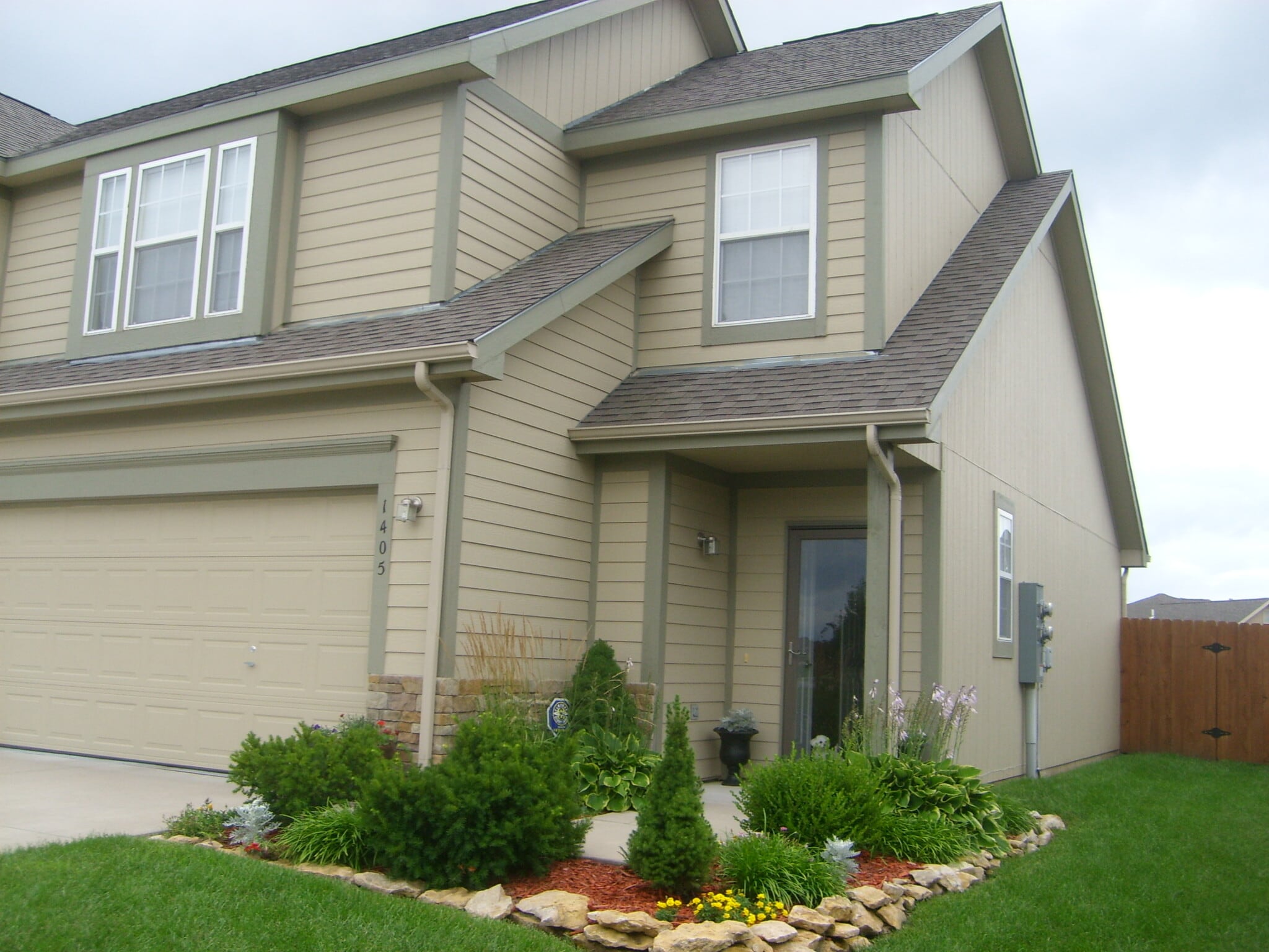 View from the front - 1405 Legends Court