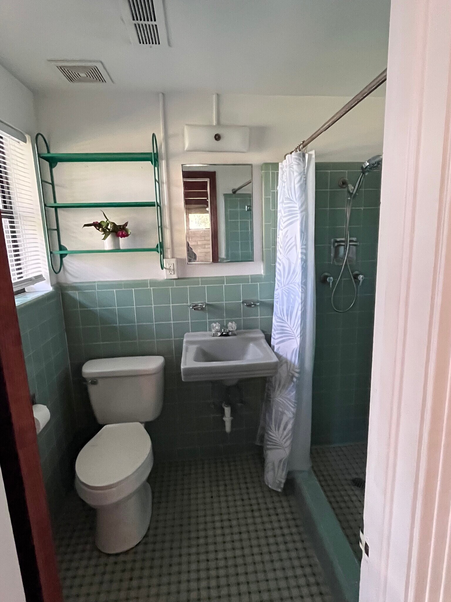 Building Photo - 3812 SW 15th St