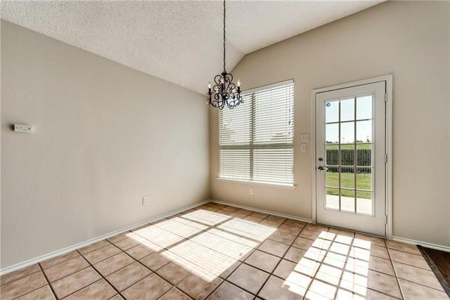 Building Photo - 6204 Autumnwood Dr