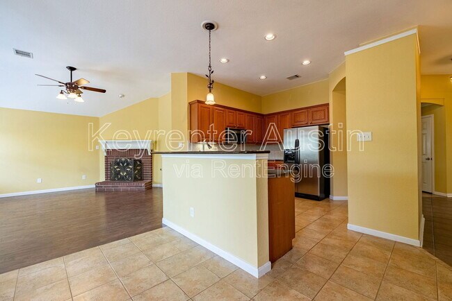 Building Photo - 2601 Tumbling River Dr