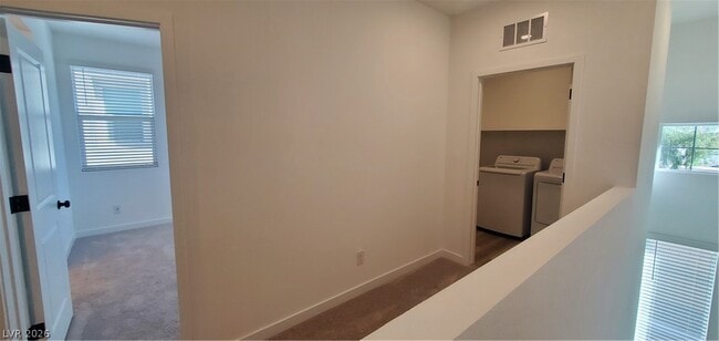 Building Photo - 176 Freeport Vw Pl