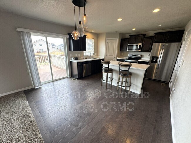 Building Photo - 6471 Weiser Dr