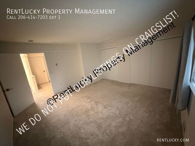 Building Photo - 11357 SE 212th Ln