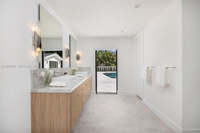 Building Photo - 8800 SW 118th St