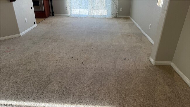 Building Photo - 10160 Hollis Mountain Ave