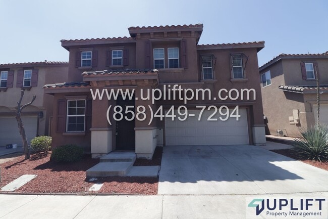 Primary Photo - 4 bedroom 2.5 bathroom home in Chula Vista...