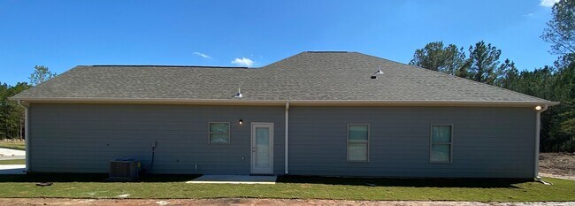 Building Photo - Home for Rent in Brookwood ... Available to View Now!!!