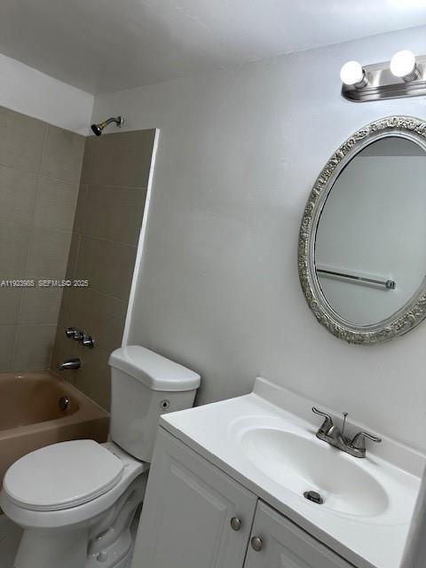 Building Photo - 16215 NE 18th Ct