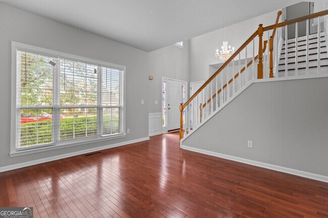 Building Photo - 2315 Hiawassee Dr NW