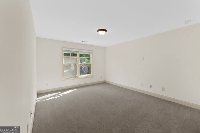 Building Photo - 3574 Willow Glen Trail