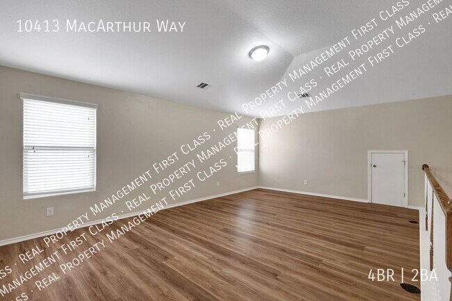 Building Photo - 10413 Macarthur Way