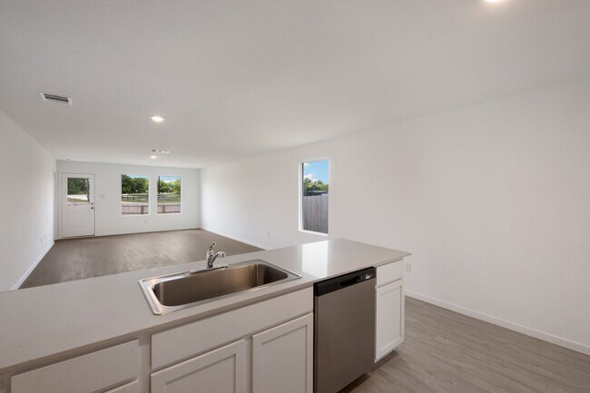 Building Photo - 3214 Mound Rdg