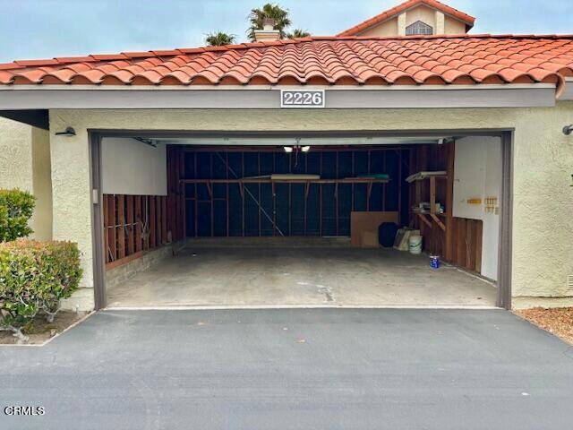 Building Photo - 2226 Martinique Ln