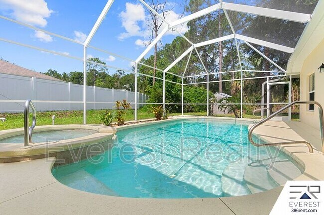 Building Photo - 13 Sleigh Bell Pl