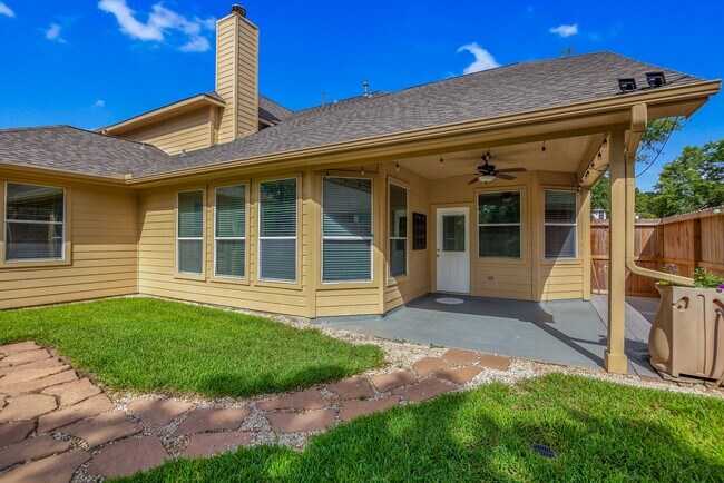 Building Photo - 2919 Silverbit Trail Ln
