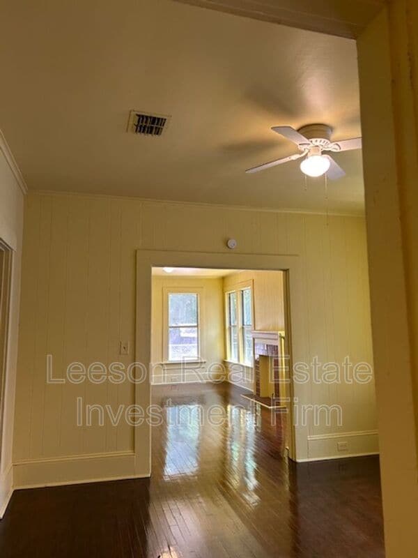 Building Photo - 3115 Frederick St