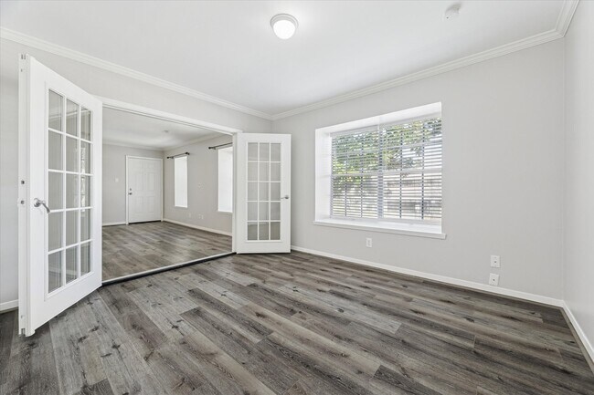 Building Photo - 9031 Gaylord Dr