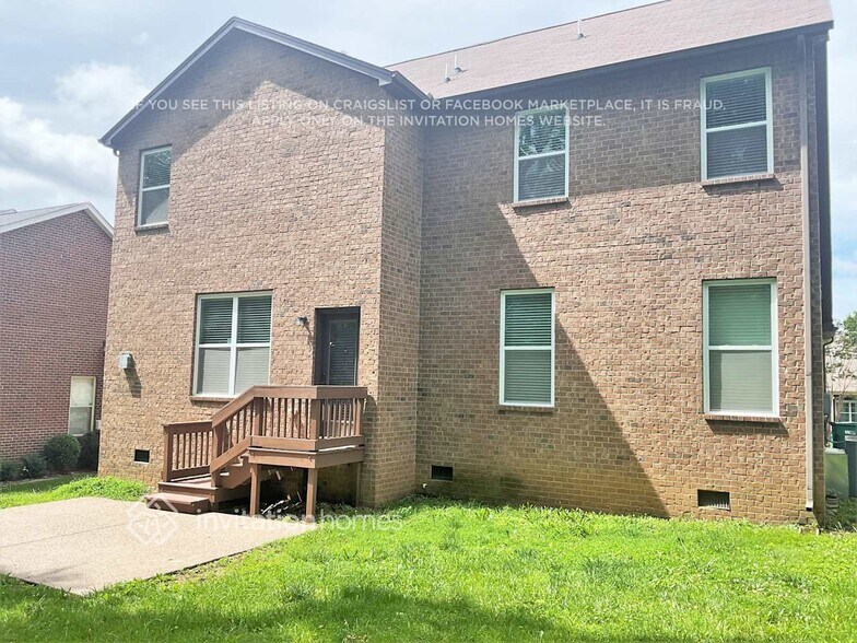 Building Photo - 618 Masters Way
