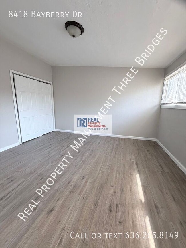 Building Photo - 8418 Bayberry Dr