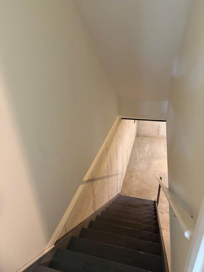 Building Photo - Beautifully Updated Hampden Twp, Cumberlan...