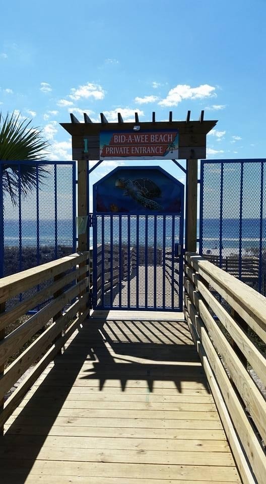 Gated access - 115 Nautilus St