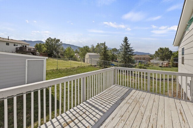 Building Photo - 4319 Millburn S